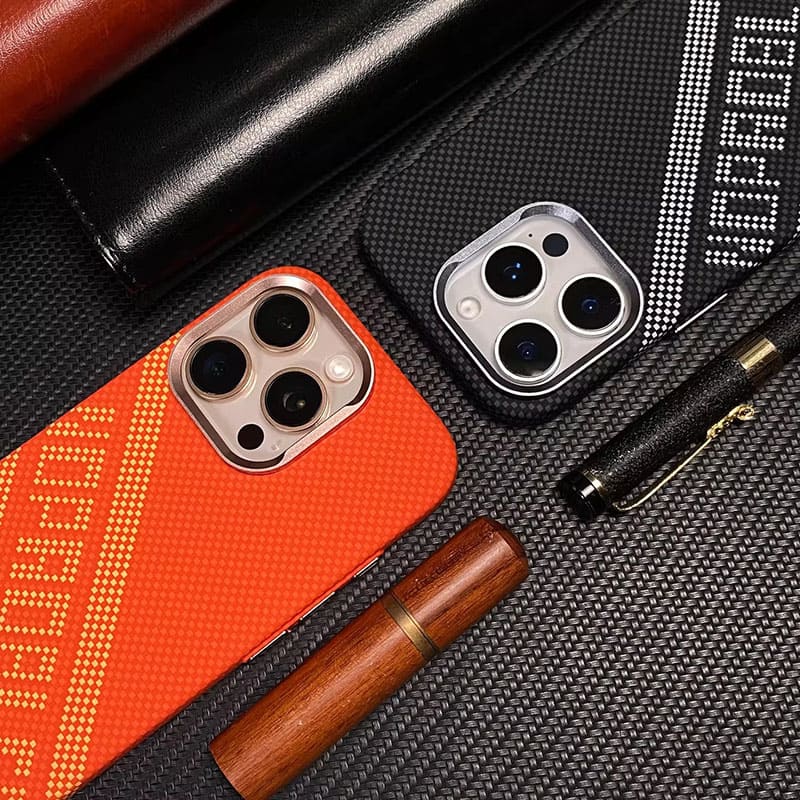 ChubbyArmor Kevlar - Metal Frame Full-Cover Magnetic Case for iPhone 17