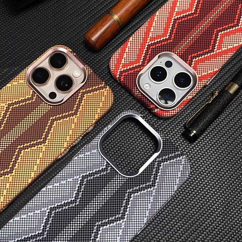 ChubbyArmor Kevlar - Metal Frame Full-Cover Magnetic Case for iPhone 17
