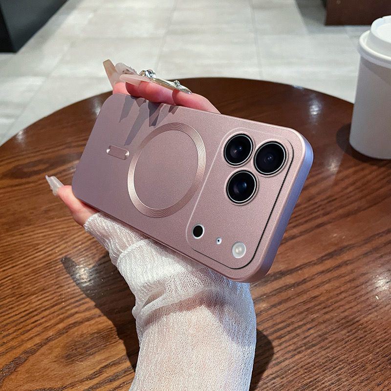 ChubbyArmor Slim - Ultra-Thin Magnetic Matte Case with Built-in Lens Protector for iPhone 17